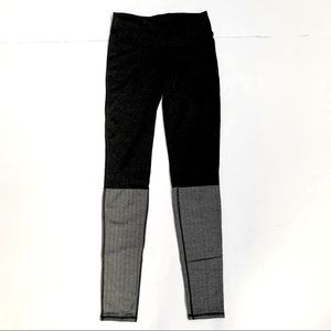 Fabletics Two Tone Gray Herringbone Leggings